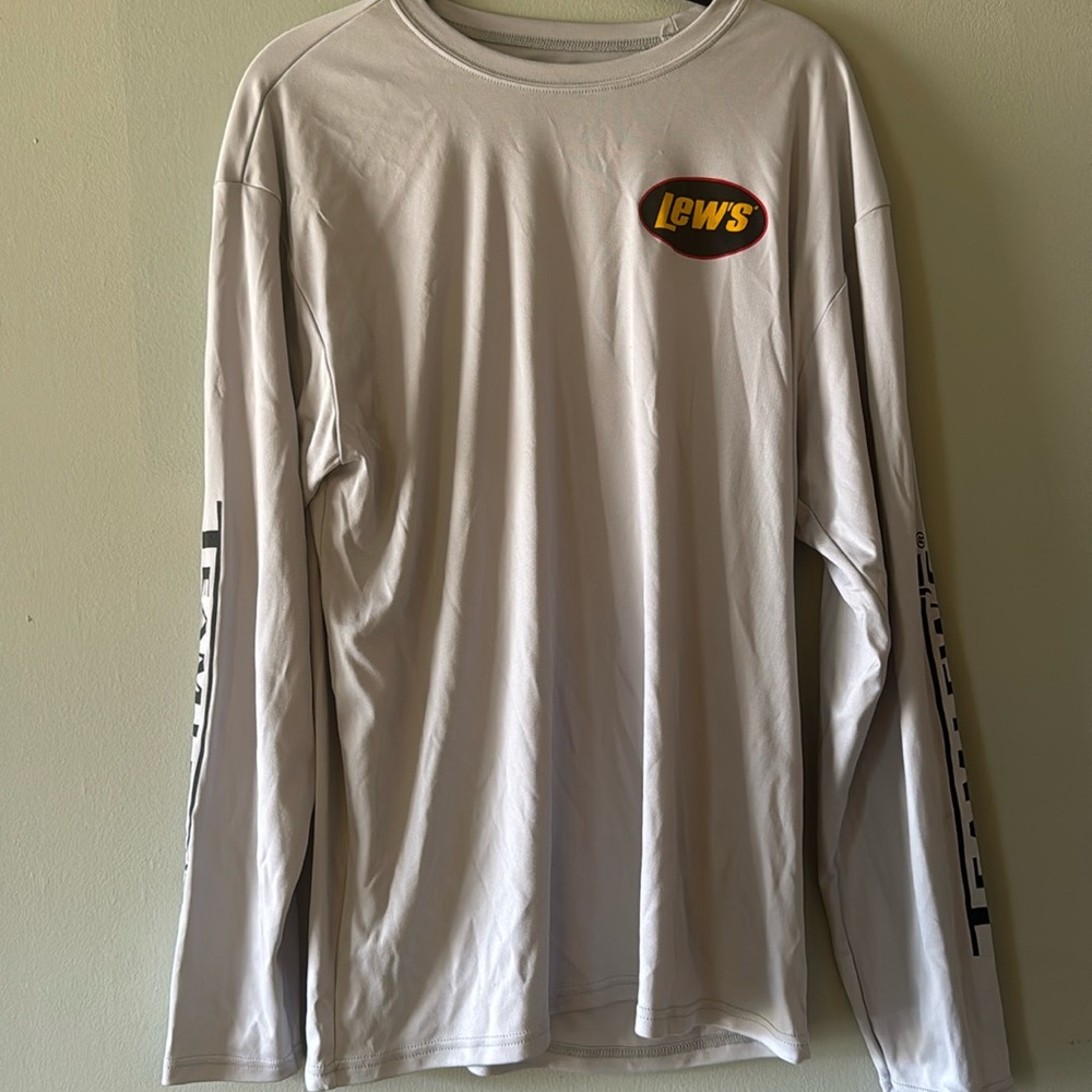 Lew’s fishing long sleeve sportswear shirt. Size L